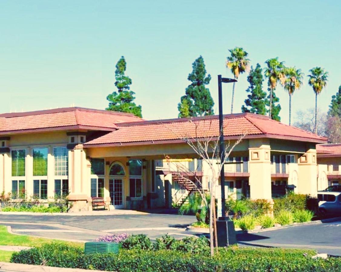 Bposhtels * Anaheim